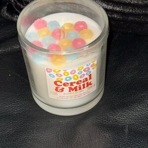 Cereal & Milk Scented Candle - White